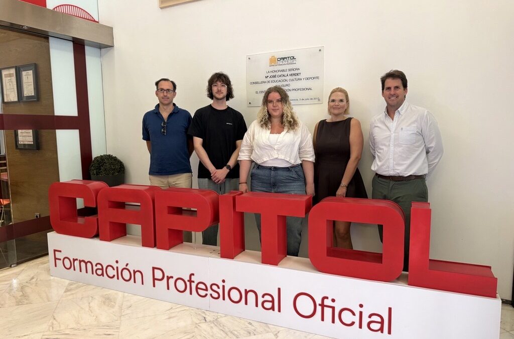 Estudiantes internacionales realizan sus prácticas en Capitol Formación Profesional